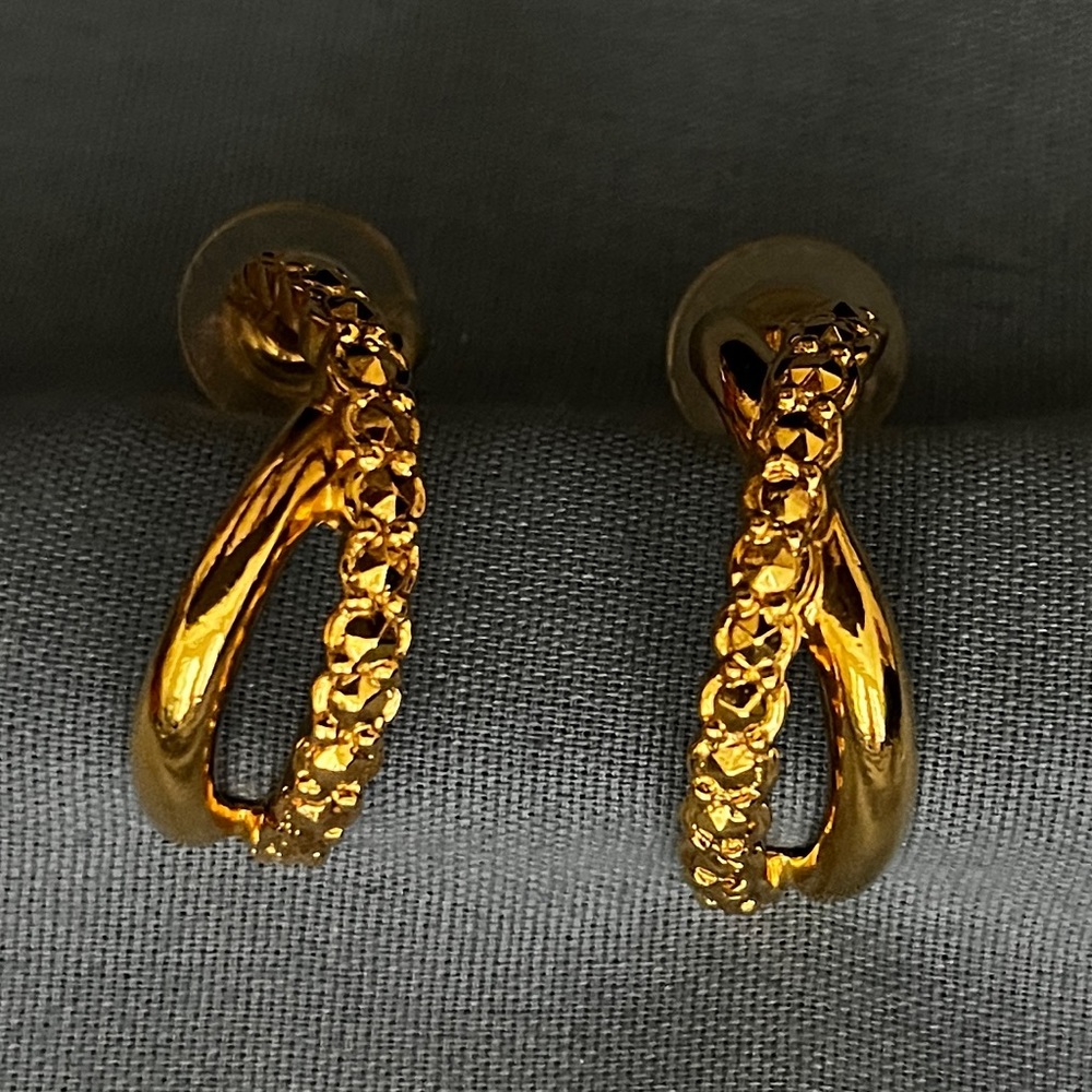 Gold Tone Pierced Earrings